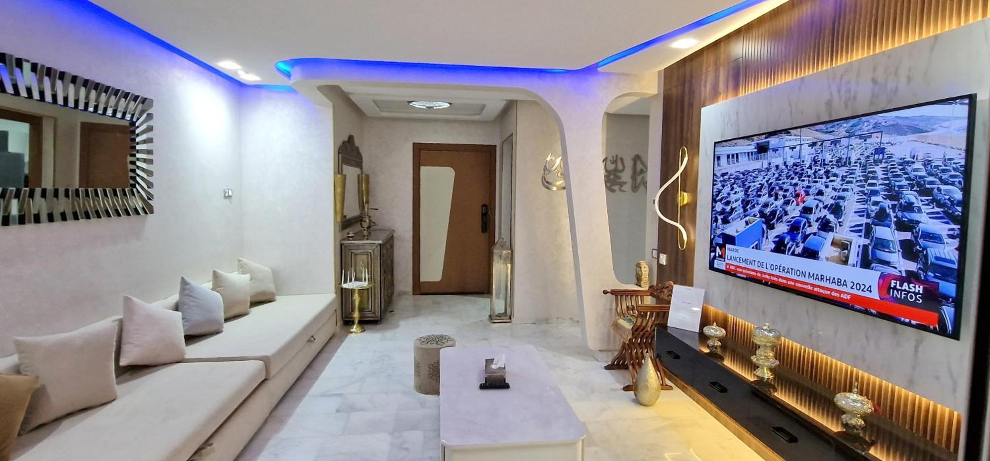 Magnifique A Garden Apartment *